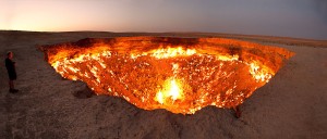 El pozo ardiente de Darvaza, en Turkmenistán (Asia Central)